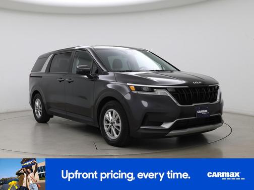 2024 Kia Carnival LX Seat Package