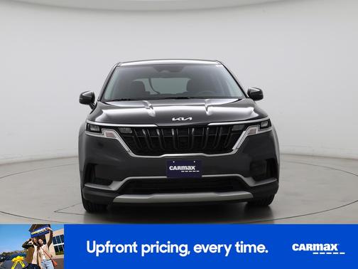 2024 Kia Carnival LX Seat Package