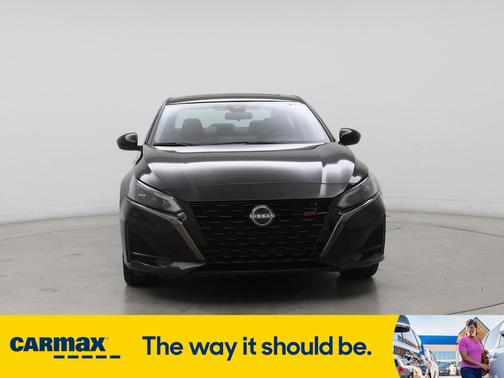 2023 Nissan Altima SR