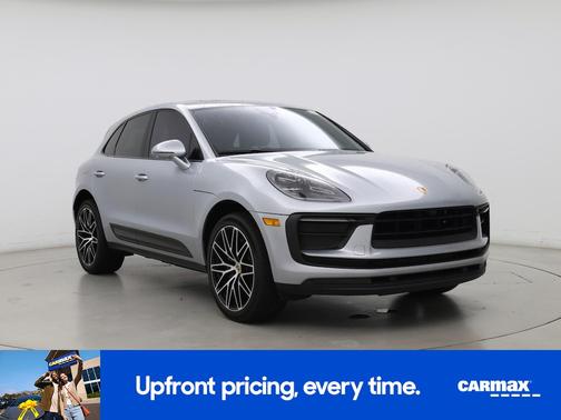 2022 Porsche Macan 