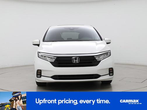 White 2023 Honda Odyssey Touring