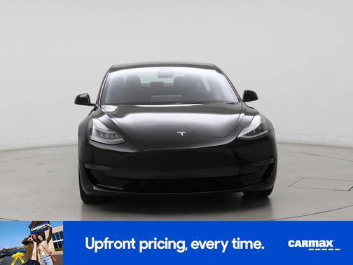 Black 2022 Tesla Model 3