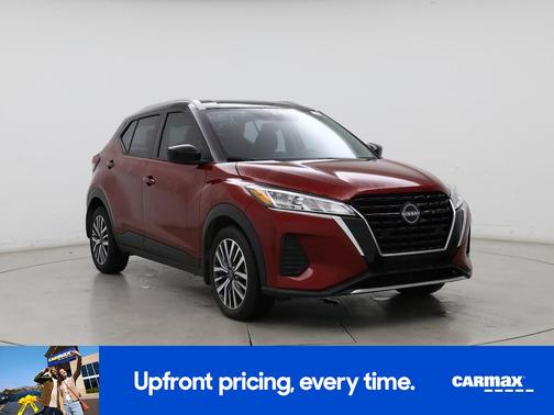 Red 2023 Nissan Kicks SV