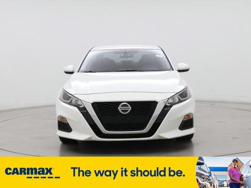 2019 Nissan Altima S