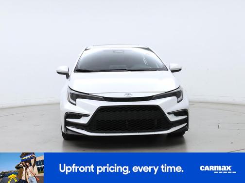 White 2023 Toyota Corolla SE