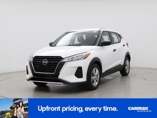 2022 Nissan Kicks S