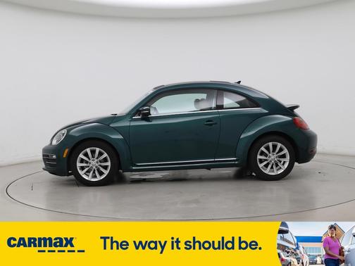 2018 Volkswagen Beetle SE