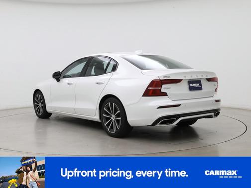 White 2022 Volvo S60 B5 Inscription