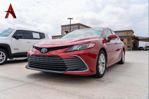 2024 Toyota Camry LE