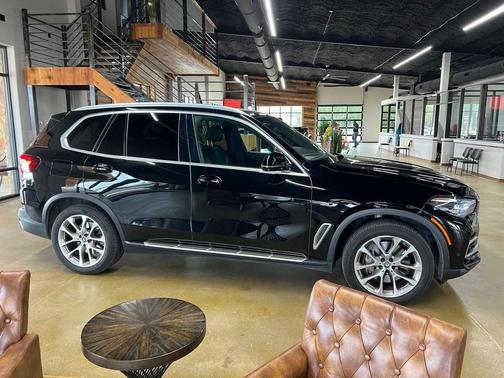 2023 BMW X5 PHEV xDrive45e