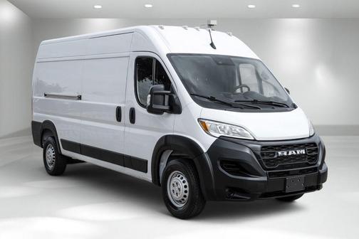 Bright White Clearcoat 2023 RAM ProMaster 2500 High Roof