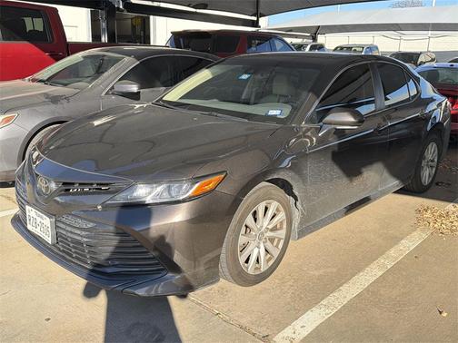 2018 Toyota Camry LE
