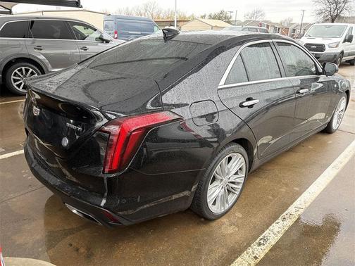 2024 Cadillac CT4 Premium Luxury