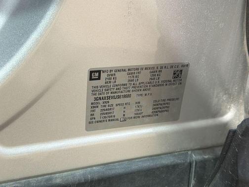 Silver Ice Metallic 2018 Chevrolet Equinox LT