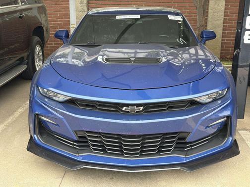 Riverside Blue Metallic 2020 Chevrolet Camaro 1SS