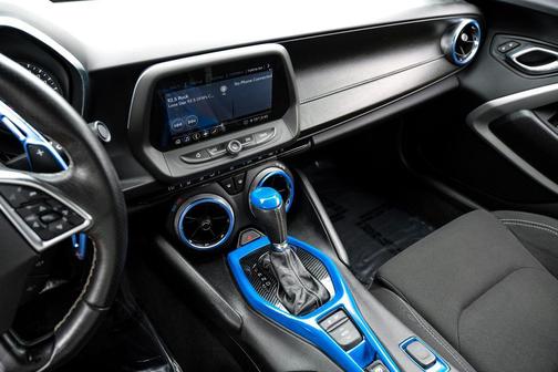 Riverside Blue Metallic 2020 Chevrolet Camaro 1SS