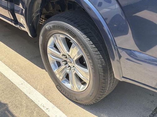 BLUE JEANS METALLIC 2015 Ford F-150 Platinum
