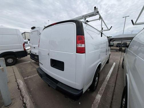 Summit White 2021 Chevrolet Express 2500 Work Van