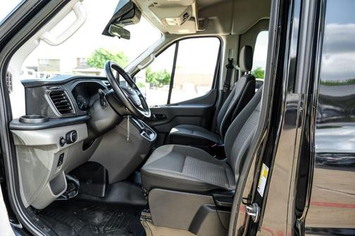 AGATE BLACK METALLIC 2023 Ford Transit-350 XLT