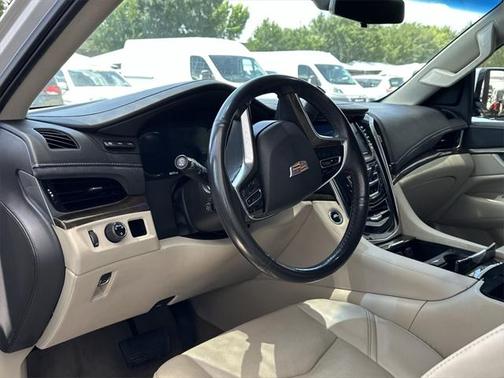 2019 Cadillac Escalade ESV Premium Luxury