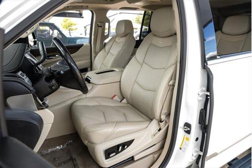2019 Cadillac Escalade ESV Premium Luxury
