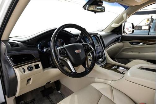2019 Cadillac Escalade ESV Premium Luxury