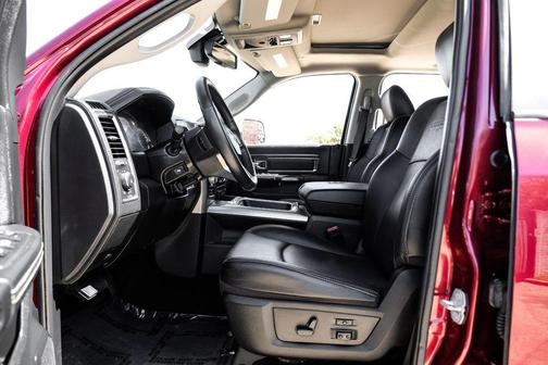 2017 RAM 1500 Laramie