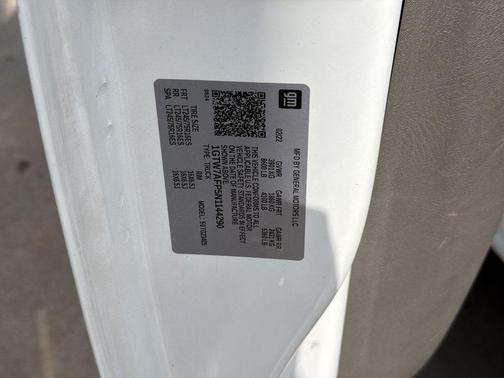 Summit White 2022 GMC Savana 2500 Work Van