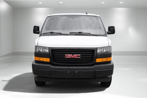 Summit White 2022 GMC Savana 2500 Work Van
