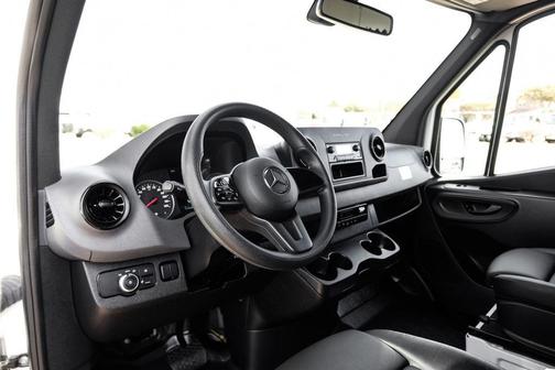 2024 Mercedes-Benz Sprinter 2500 High Roof