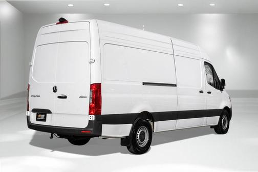 2024 Mercedes-Benz Sprinter 2500 High Roof