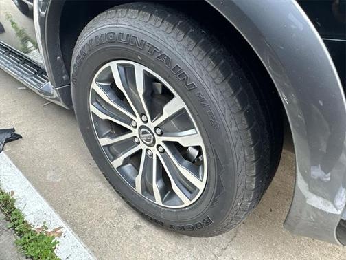 2019 Nissan Armada SL