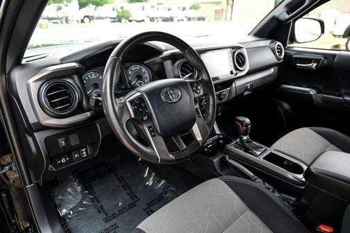 Midnight Black Metallic 2020 Toyota Tacoma TRD Off Road