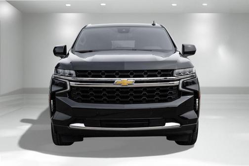 2023 Chevrolet Suburban LS