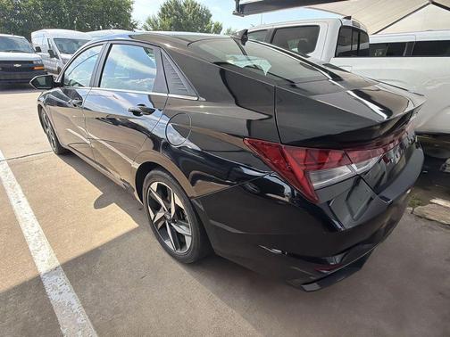 Onyx Black 2023 Hyundai ELANTRA Limited