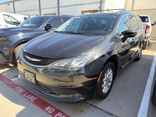 2020 Chrysler Voyager LXI