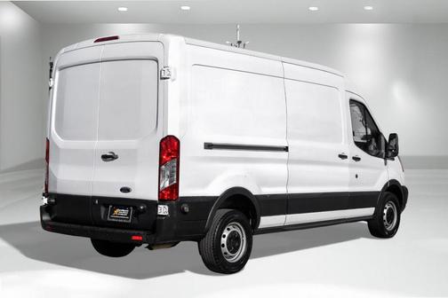 2015 Ford Transit-250 Base