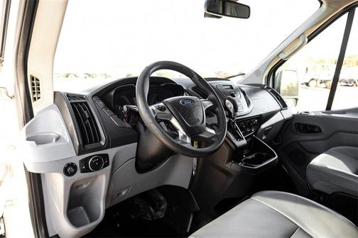 2015 Ford Transit-250 Base