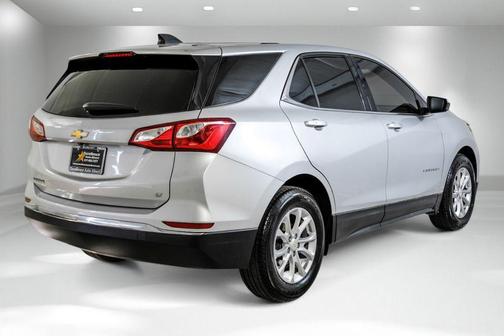 Silver Ice Metallic 2019 Chevrolet Equinox 1LT