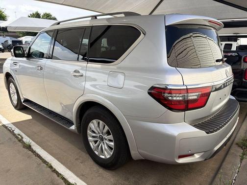 Brilliant Silver Metallic 2021 Nissan Armada SV 4WD