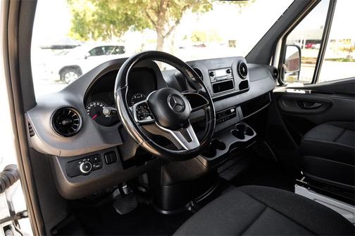 2020 Mercedes-Benz Sprinter 2500 Standard Roof
