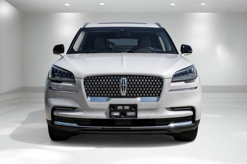 CERAMIC PEARL MET 3C 2023 Lincoln Aviator Standard AWD