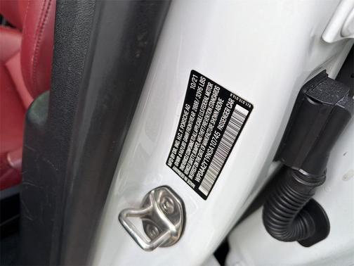 2022 Porsche Taycan Base