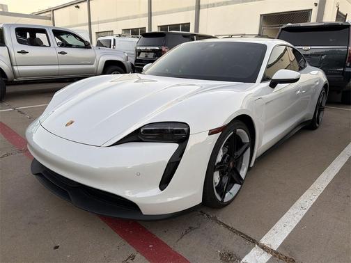 2022 Porsche Taycan Base