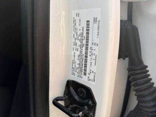 STAR WHITE METALLIC TRI-COAT 2020 Ford F-150 Platinum