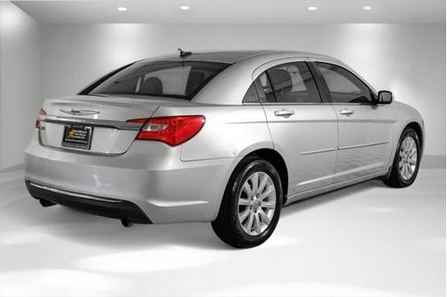 2011 Chrysler 200 Touring