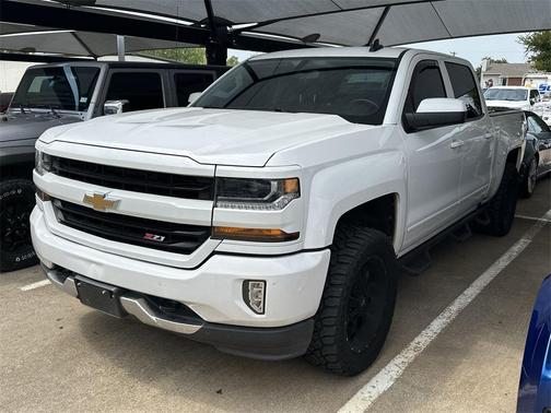 2017 Chevrolet Silverado 1500 2LT