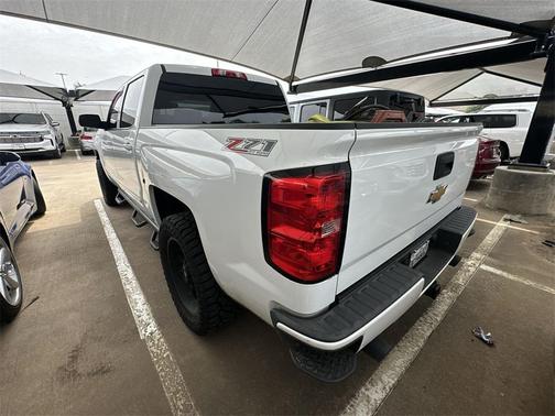 2017 Chevrolet Silverado 1500 2LT