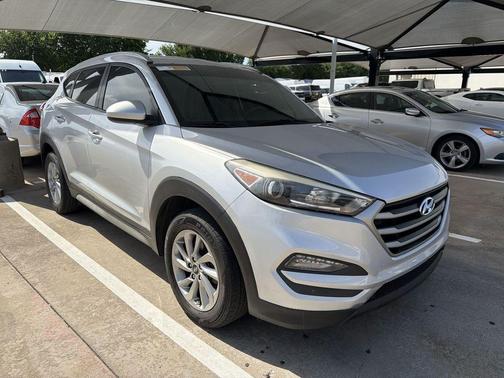 Molten Silver 2018 Hyundai TUCSON SEL