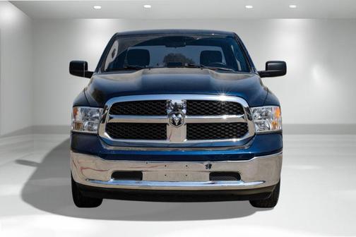 Patriot Blue Pearlcoat 2021 RAM 1500 Classic SLT